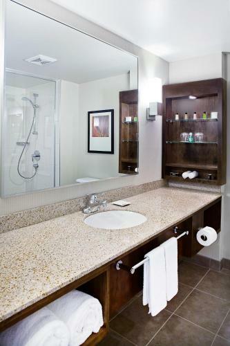 Delta Hotels By Marriott Saguenay Conference Centre