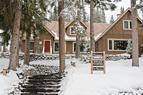 Posada Banff Boutique Inn - Pension Tannenhof