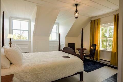 Hotel Auberge Le 112