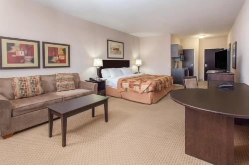 Hotel Ramada By Wyndham Brooks