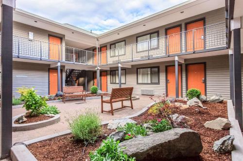 Motel Quality Inn Merritt