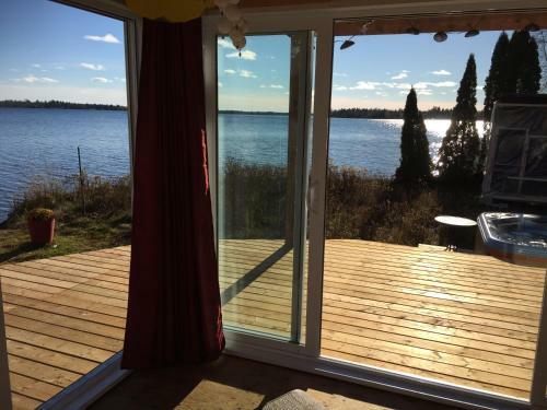 Hostal Gite Du Lac � La Tortue
