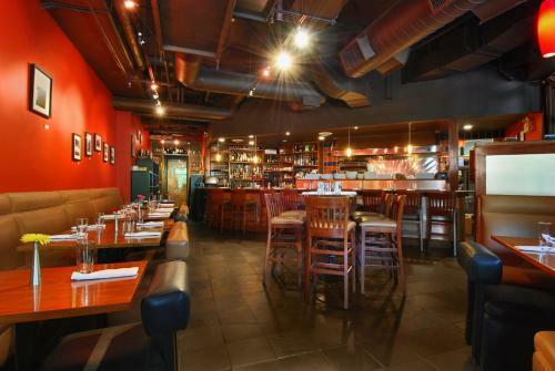 Summit Lodge Boutique Hotel Whistler