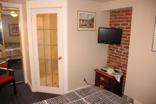 Bed & Breakfast Windsor Guest House