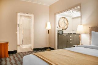 Hotel Empire Suites