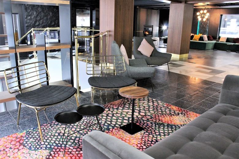 Hotel Empire Suites