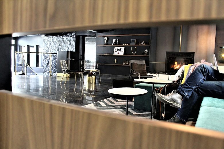 Hotel Empire Suites