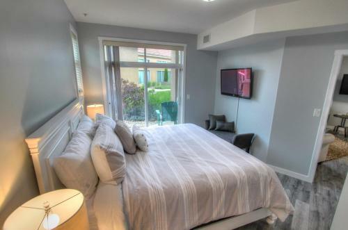 Apartamentos Discovery Bay Resort By Discover Kelowna Resort Accommodations
