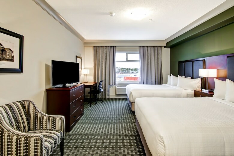 Hotel Chateau Nova Yellowknife