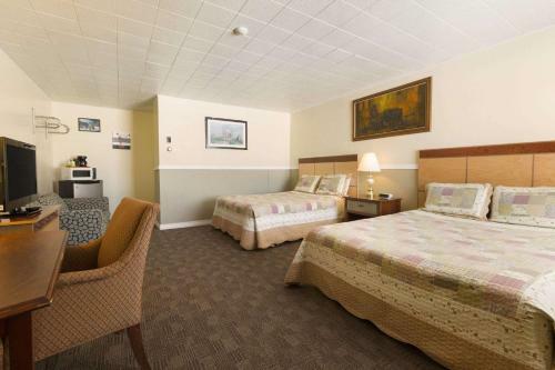 Hotel Thriftlodge Cochrane