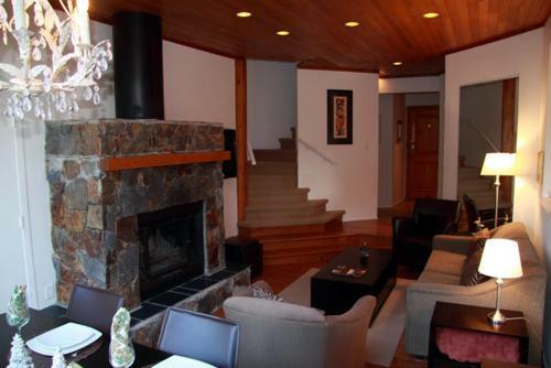 Lodge Admira Properties - Whistler