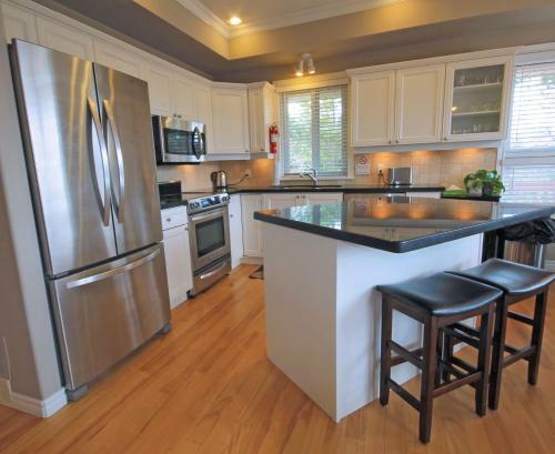 106 Birch View Trail