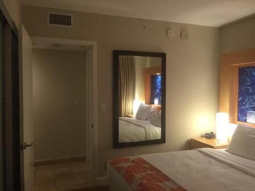 Sunny Isles Beach Marenas Apartment