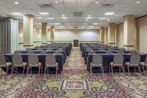 Hotel Crowne Plaza Oklahoma City