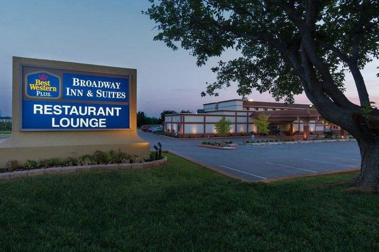 Hotel Best Western Plus Broadway Inn & Suites