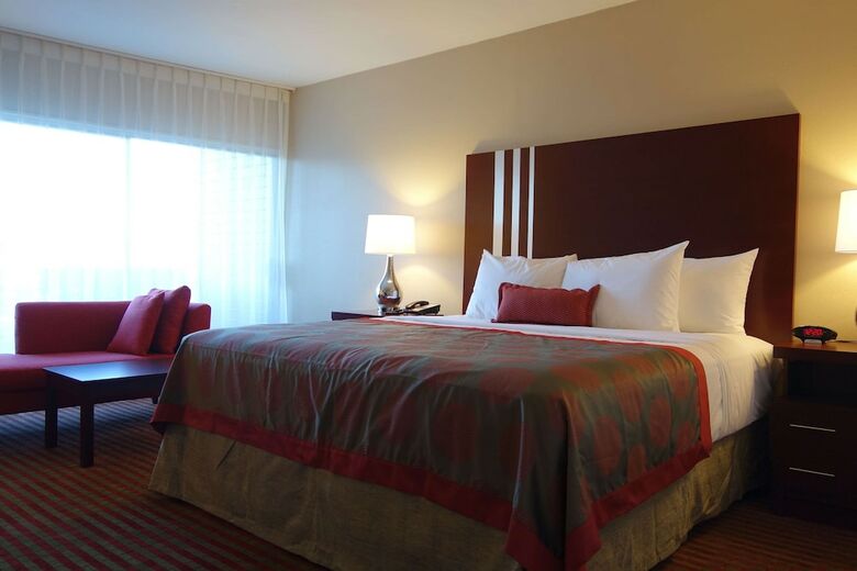 Hotel Ramada Plaza
