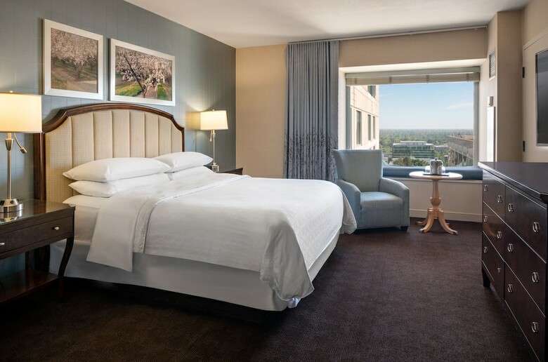 Hotel Sheraton Grand Sacramento