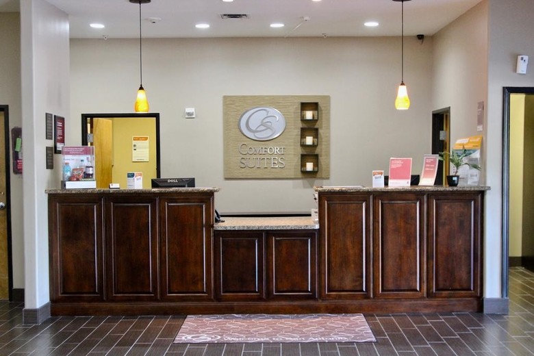 Hotel Comfort Suites