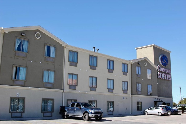 Hotel Comfort Suites