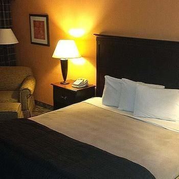 Dfw Airport Hotel & Conference Center
