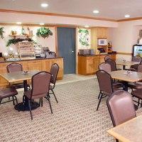 Hotel Country Inns & Suites