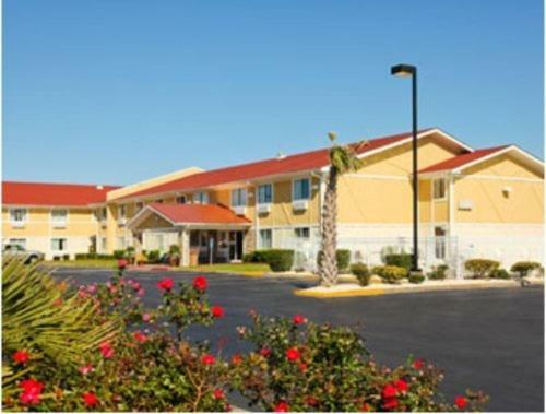 Hotel Rodeway Inn & Suites Jacksonville