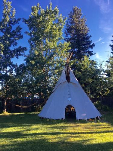 Albergue Base Camp Anchorage