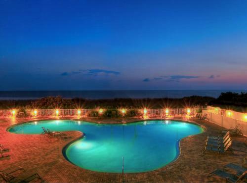 Aparthotel Sunset Vistas Two Bedroom Beachfront Suites
