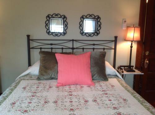 Bed & Breakfast The Rebekah Inn