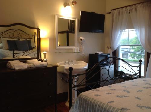 Bed & Breakfast The Rebekah Inn