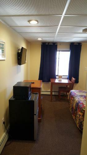 Atlantic Motel