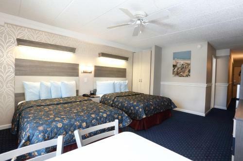 Hotel Adventurer Oceanfront Inn