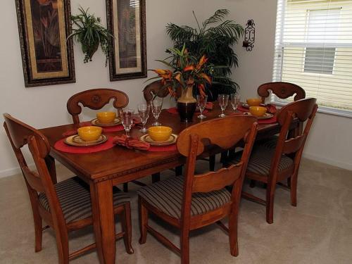 Villa 2647 Daulby Windsor Hills