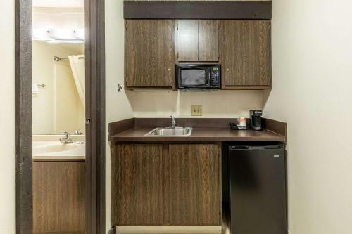 Value Inn Motel Kenosha-bristol