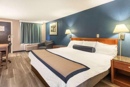 Value Inn Motel Kenosha-bristol