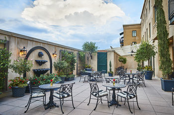 Hotel French Quarter Inn