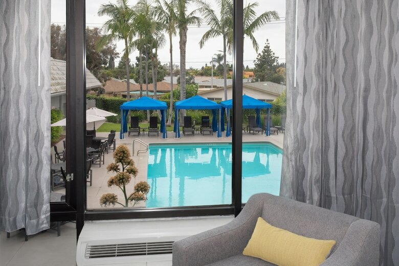 The Hotel Hanford
