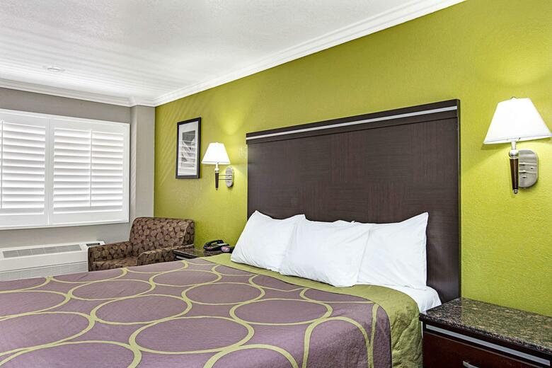 Hotel Super 8 Lax Inglewood