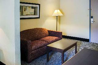 Hotel Quality Inn & Suites