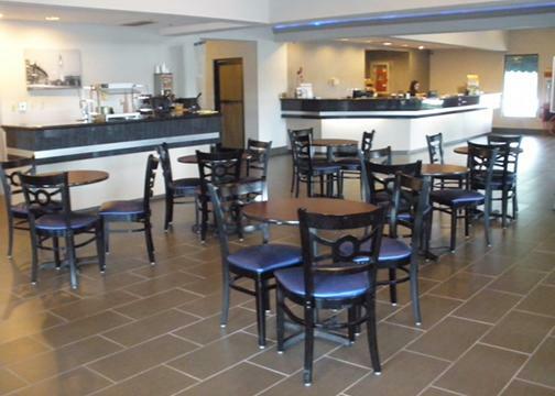 Hotel Quality Inn & Suites