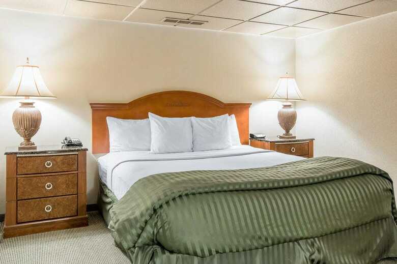 Hotel Clarion