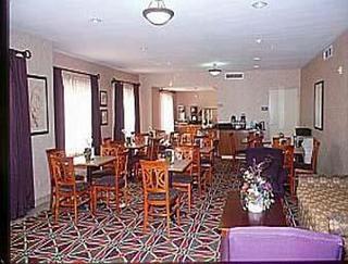 Hotel Hawthorn Suites