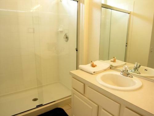 Villa 2683 Manesty Windsor Hills