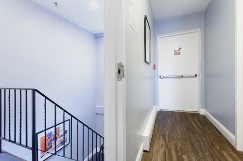 Apartamentos Quarters On Dot By Short Term Rentals Boston