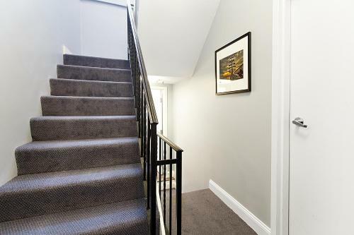 Apartamentos Quarters On Dot By Short Term Rentals Boston