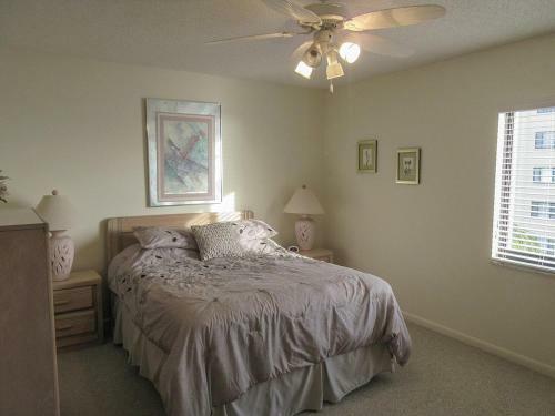 Sandarac #410b Apartment
