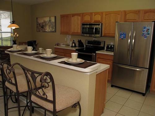 Villa 2678 Manesty Windsor Hills