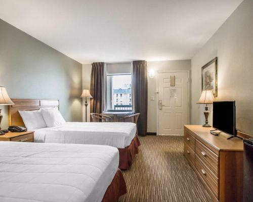 Hotel Econo Lodge At Thousand Hills Branson
