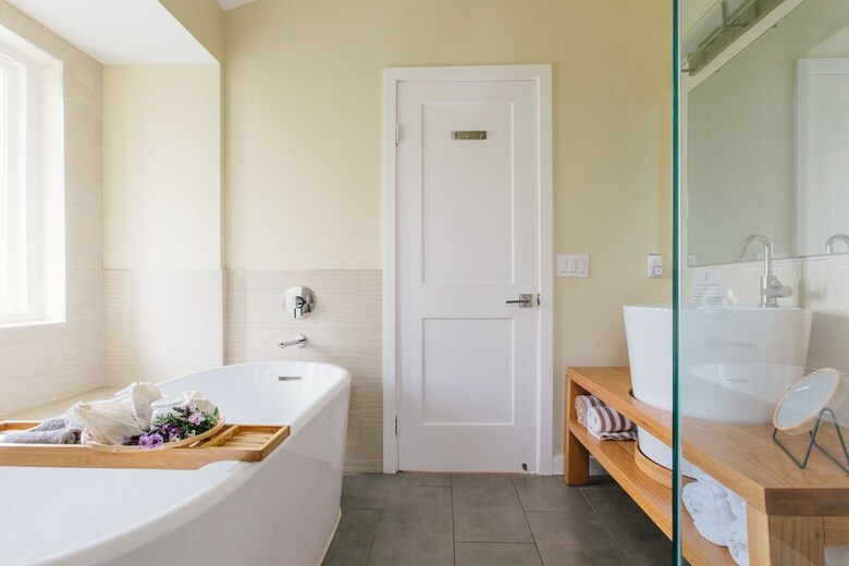 Bed & Breakfast Inn At Moonlight Beach