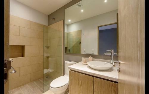 Apartamento Luxury Condos Zenith Romantic Zone
